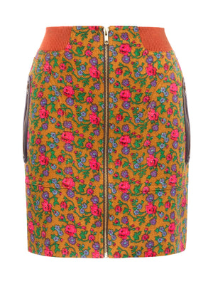 
                  
                    THE STOWAWAY SKIRT
                  
                