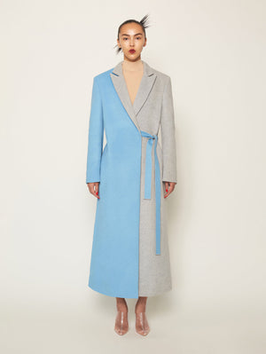 
                  
                    DUOTONE COAT
                  
                